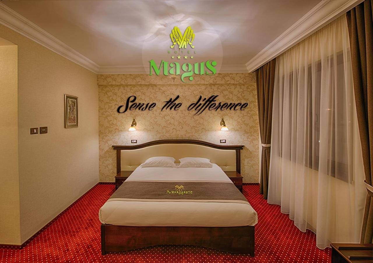 Magus Hotel Бая Маре Екстериор снимка